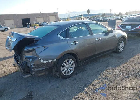 2015 Nissan Altima 2.5/2.5 S/2.5 Sl/2.5 Sv из США, поврежденный, VIN 1N4AL3AP9FC121468